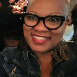 Meet your Posher, Pamela